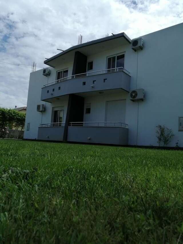 Проживание в семье MD APARTMENTS Улцинь-8