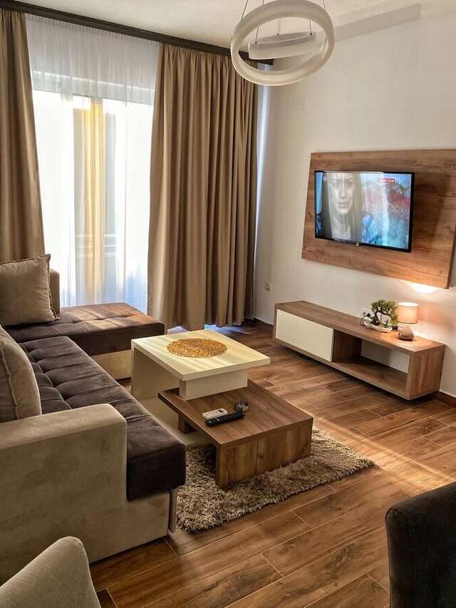 Проживание в семье MD APARTMENTS Улцинь-11